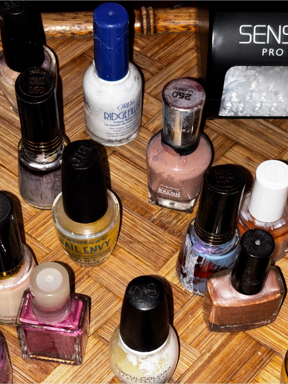 BUNDLE…. NAIL POLISH & SUPPLY BUNDLE - Picture 10 of 16